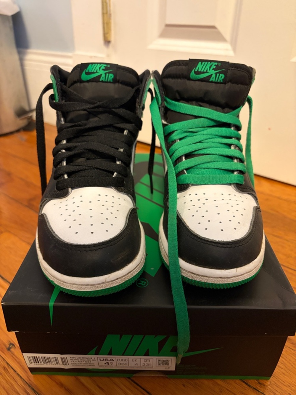Nike Kids High-Top Sneakers in Black, White & Green